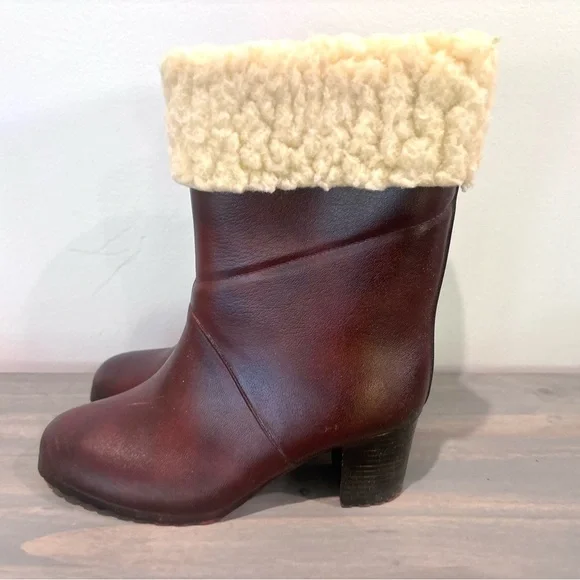 Womens Reddish Brown W Beige Fuzzy Faux Fur Heeled Booties Boots Size 8 - Picture 4 of 16